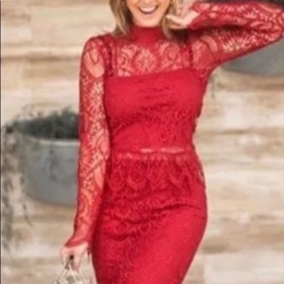 LAST NWT ZARA 2 PIECES RED TOP and SKIRT - Picture 2 of 9